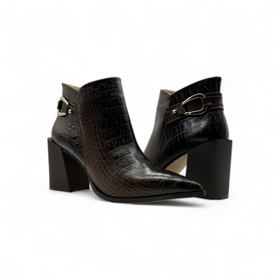 Botin Felipe Rivera 41001 Cafe