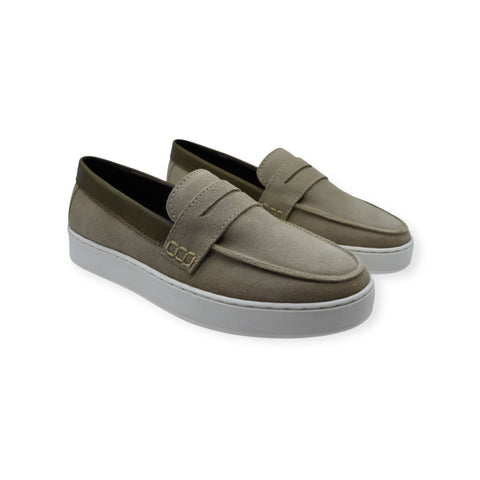 LOAFER GAMUZA HUESO
