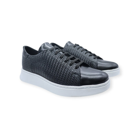 ALEXANDER BLACK / WHITE