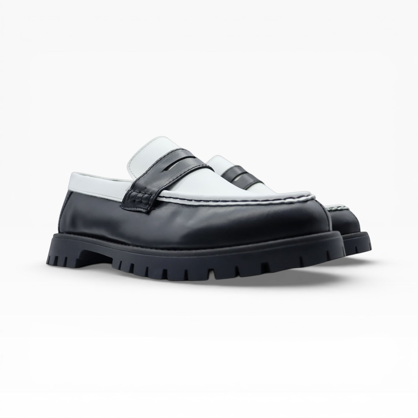 PENNY TRACK NEGRO BLANCO