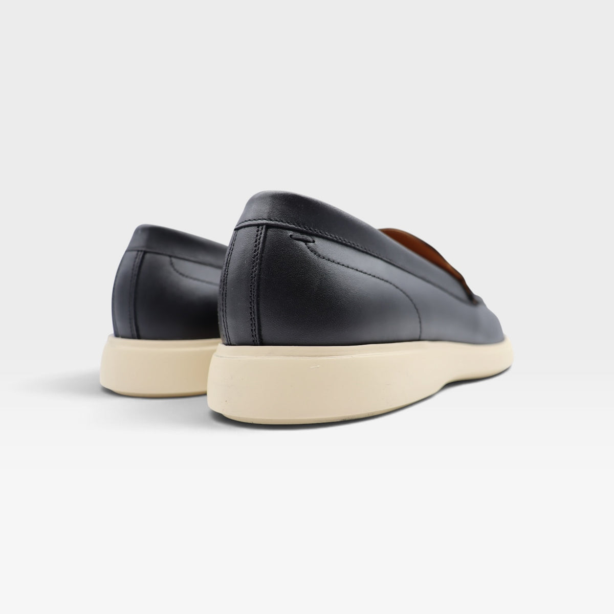 SLIP ON BASIC NEGRO
